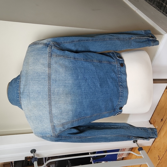 Jean Jacket - Picture 2 of 4